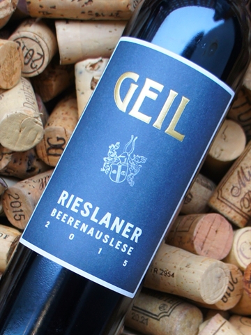Weingut Geil Rieslaner Beerenauslese 2015 (0,375L)