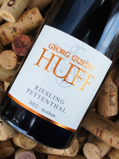 Georg Gustav Huff Riesling Niersteiner Pettenthal *** trocken 2022